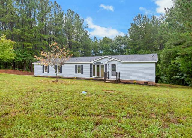 Property at 133 Sioux Rd, Gaffney, SC 29341, 4 beds, 3 baths