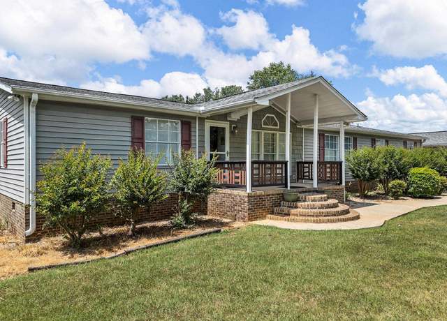 Property at 4075 Old Furnace Rd Rd, Chesnee, SC 29323, 4 beds, 3.5 baths