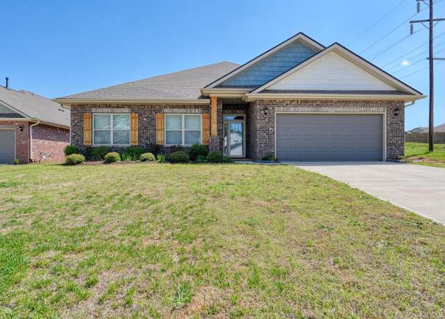 Property at 1187 Midway Hill Ln, Duncan, SC 29334, 4 beds, 3 baths