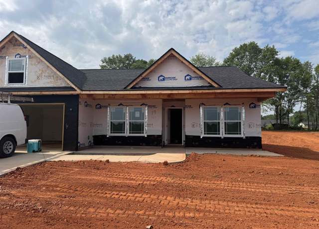 Property at 321 Tegan Ct, Lyman, SC 29365, 3 beds, 2 baths