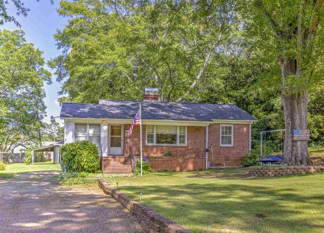 Property at 1205 Clary St, Gaffney, SC 29340, 2 beds, 1 bath