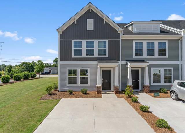 Property at 615 Blossom Run, Spartanburg, SC 29307, 3 beds, 2.5 baths