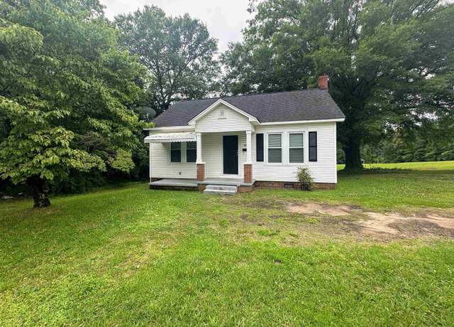 Property at 404 E O'neal St, Gaffney, SC 29340, 2 beds, 1 bath