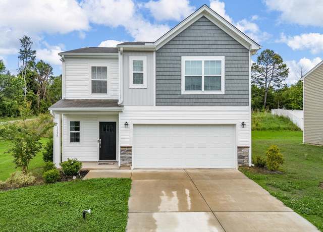 Property at 1020 Minocqua Rd, Spartanburg, SC 29303, 5 beds, 2.5 baths