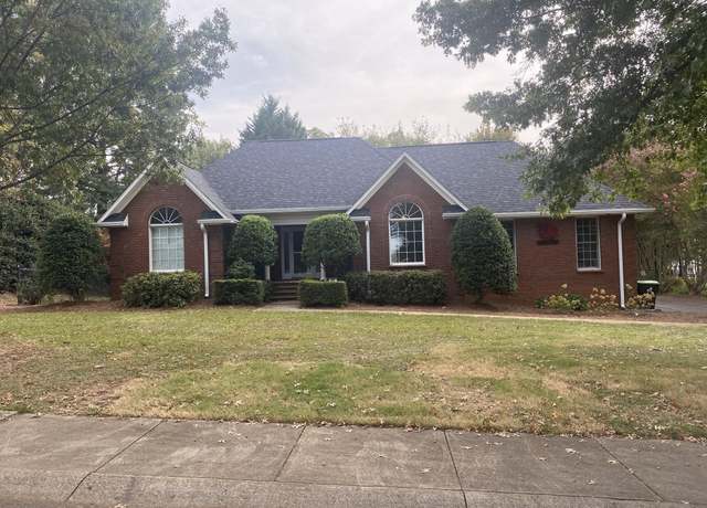 Property at 105 Lewis Burnett Dr Dr, Boiling Springs, SC 29316, 3 beds, 2 baths