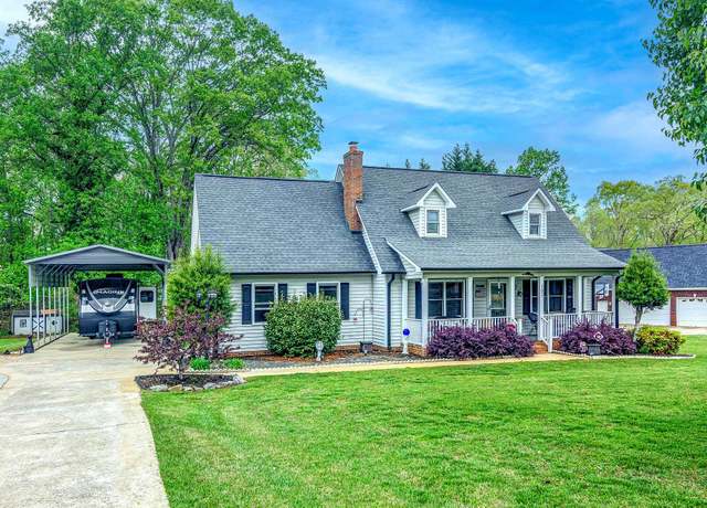 Property at 183 Meadow Wood Dr, Gaffney, SC 29341, 3 beds, 2 baths