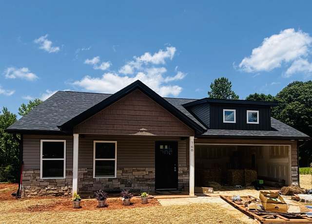 Property at 768 Darwin Rd, Gaffney, SC 29340, 3 beds, 2 baths