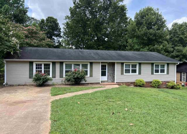 Property at 109 Bondale Dr, Spartanburg, SC 29303, 3 beds, 2 baths