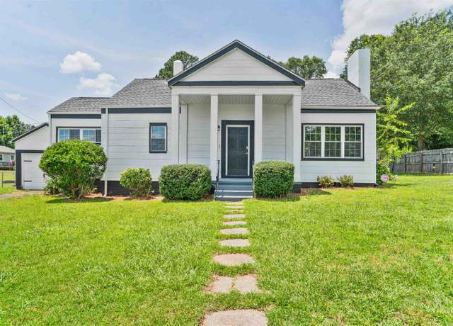 Property at 111 Franklin Ave, Spartanburg, SC 29301, 3 beds, 2 baths