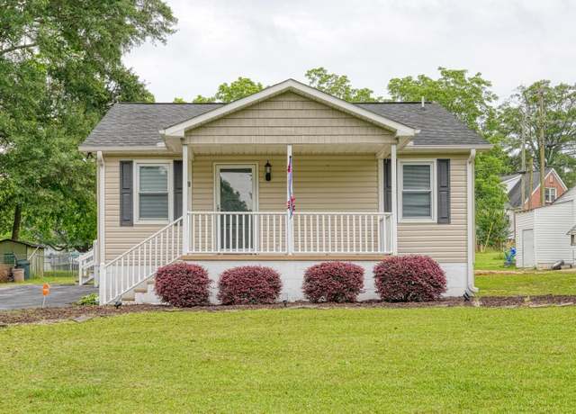 Property at 9 Powell Cir, Inman, SC 29349, 3 beds, 2 baths