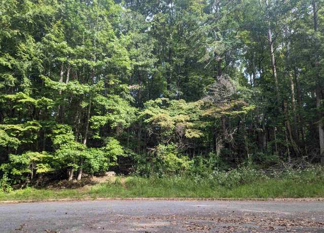 Property at 428 Mustang Dr, Spartanburg, SC 29307