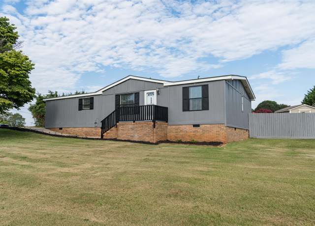 Property at 500 Berry Shoals Rd, Duncan, SC 29334, 3 beds, 2 baths