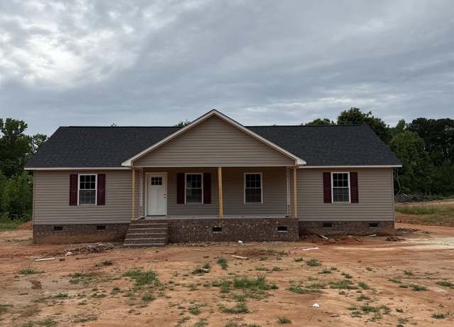 Property at 1129 Thompson Blvd, Union, SC 29379, 3 beds, 2 baths