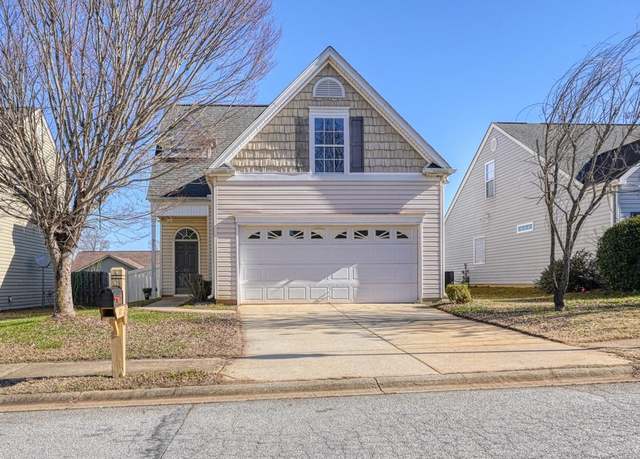 Property at 511 Clairidge Dr, Boiling Springs, SC 29316, 3 beds, 2.5 baths