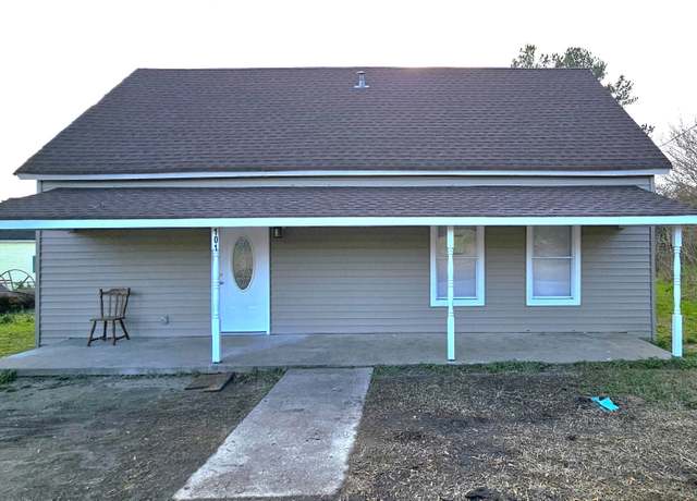 Property at 101 Church Ave, Union, SC 29379, 3 beds, 2 baths