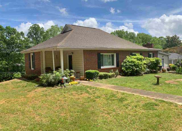 Property at 107 S Poplar Ave Ave, Landrum, SC 29356, 3 beds, 2 baths