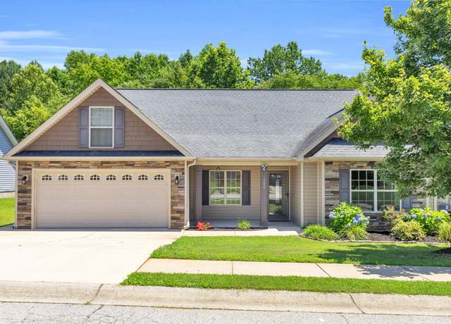 Property at 286 Bridgeport Rd, Boiling Springs, SC 29316, 3 beds, 2 baths