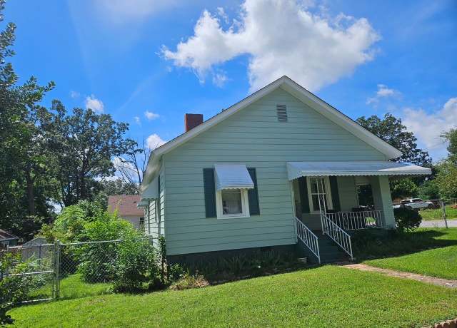 Property at 426 Gentry St, Spartanburg, SC 29303, 2 beds, 1 bath