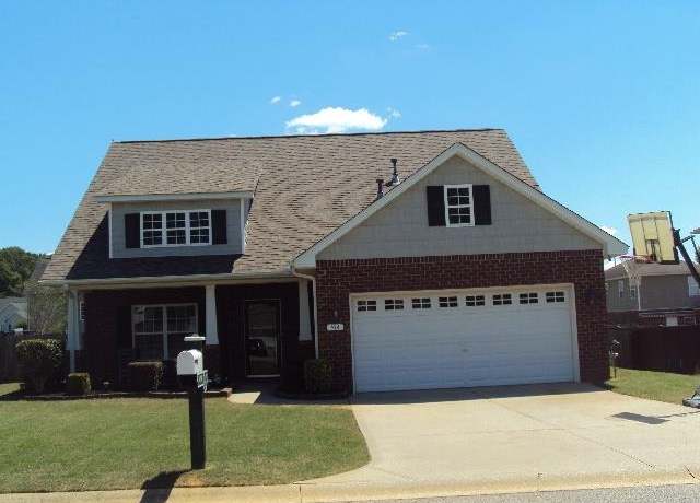Property at 474 Slate Dr, Boiling Springs, SC 29316, 4 beds, 2.5 baths