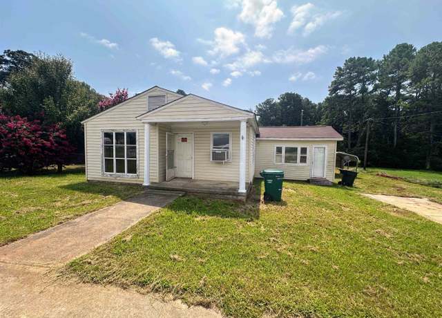 Property at 2225 Old Georgia Highway Hwy, Gaffney, SC 29341, 2 beds, 1.5 baths