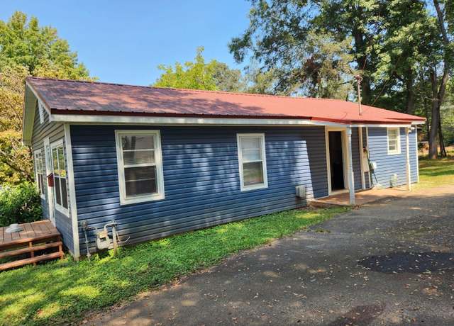 Property at 42 Bishop St St, Inman, SC 29349, 3 beds, 1 bath