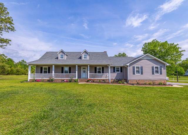 Property at 299 Mccauley Rd, Travelers Rest, SC 29690, 4 beds, 2 baths