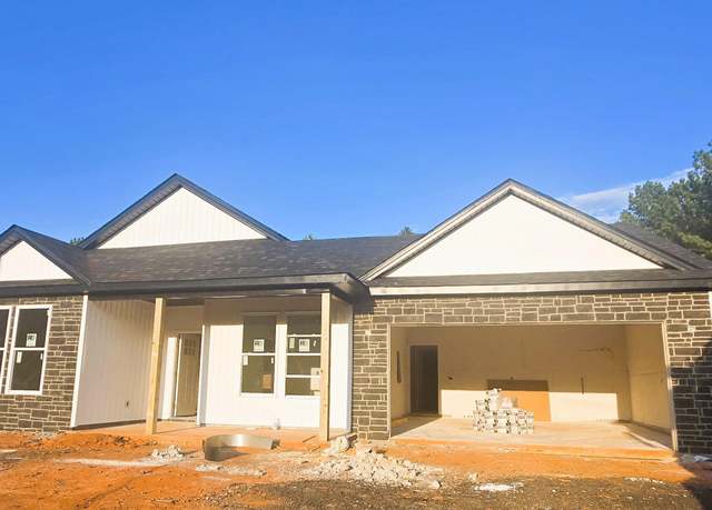 Property at 325 Gwinn Mill Rd, Pauline, SC 29376, 3 beds, 2 baths