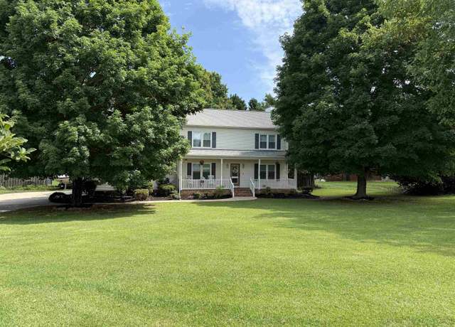 Property at 242 Mountain Range Rd, Boiling Springs, SC 29316, 4 beds, 2.5 baths