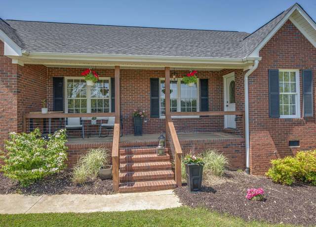 Property at 209 N Cassidy Way, Campobello, SC 29322, 3 beds, 2 baths
