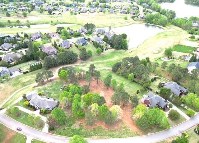 Property at 725 E Long Bay Dr, Inman, SC 29349