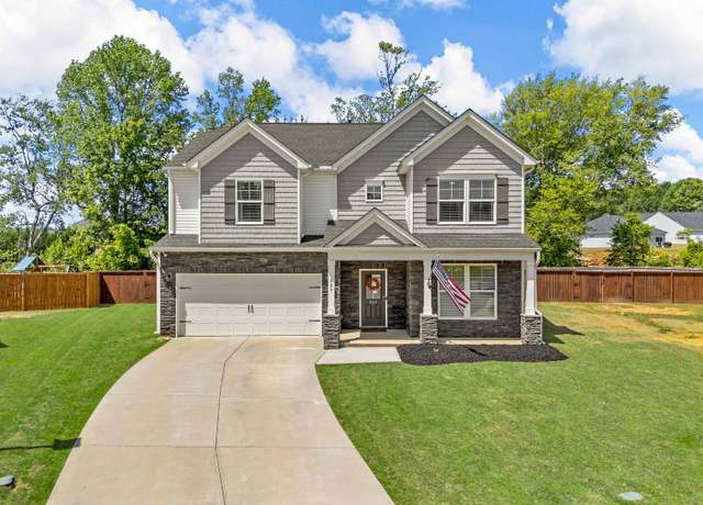Property at 624 Montrose Ln, Boiling Springs, SC 29316, 5 beds, 3.5 baths