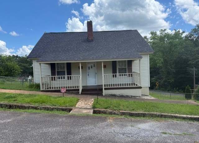 Property at 112 S 2nd St, Lockhart, SC 29364, 2 beds, 1 bath