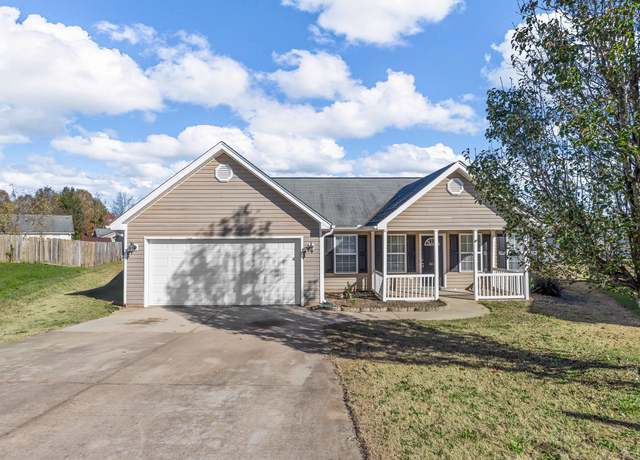 Property at 420 Fairbanks Court Ct, Lyman, SC 29365, 3 beds, 2 baths