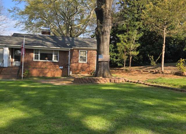Property at 1205 Clary St St, Gaffney, SC 29341, 2 beds, 1 bath
