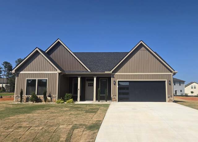 Property at 2103 N November Dr, Boiling Springs, SC 29316, 4 beds, 3 baths