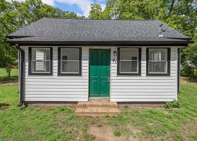Property at 7 Williams St, Spartanburg, SC 29301, 2 beds, 1 bath