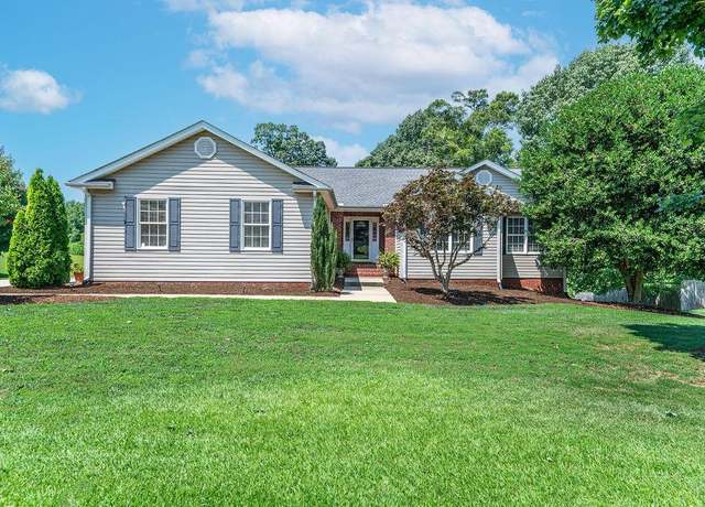 Property at 615 Gramercy Blvd, Spartanburg, SC 29301, 4 beds, 3 baths