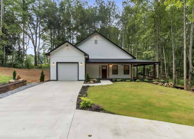 Property at 281 Richland St, Chesnee, SC 29323, 3 beds, 2 baths