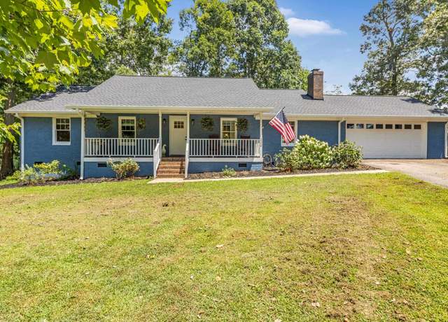 Property at 200 Victoria Dr, Inman, SC 29349, 3 beds, 2 baths