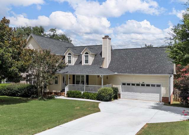 Property at 308 Bentley Ct, Spartanburg, SC 29303, 3 beds, 2.5 baths