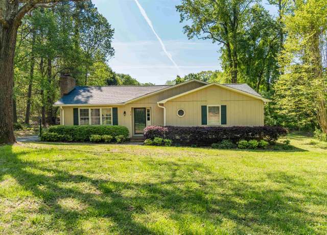 Property at 419 Shady Pt, Inman, SC 29349, 3 beds, 2 baths