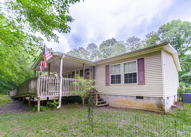 Property at 254 Carroll Estate Rd Rd, Gaffney, SC 29340, 4 beds, 2 baths