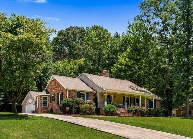 Property at 307 Brookside Dr Dr, Union, SC 29379, 4 beds, 2.5 baths