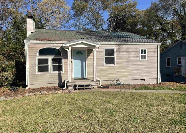 Property at 126 White Oak Rd, Spartanburg, SC 29301, 2 beds, 1 bath