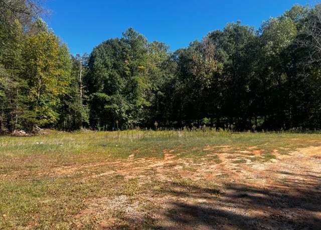 Property at 270 4th St, Boiling Springs, SC 29316