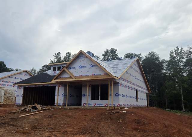 Property at 1296 Fairview Rd, Gaffney, SC 29341, 3 beds, 2 baths