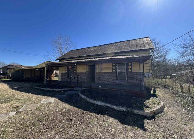 Property at 1512 Beech St, Gaffney, SC 29340, 2 beds, 1 bath