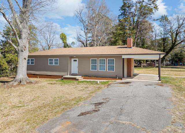 Property at 3109 Longbow Dr, Spartanburg, SC 29302, 3 beds, 2 baths