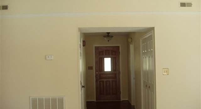 Photo of 430 Quail Ridge Cir, Spartanburg, SC 29316