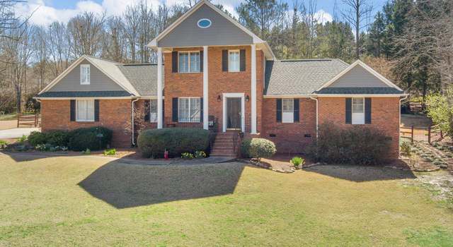 Photo of 587 Old Iron Works Rd, Spartanburg, SC 29302